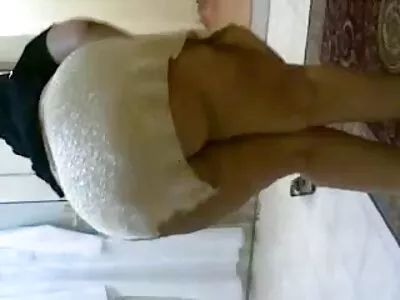 എന്റെ വലിയ കൗമാര കഴുതയെ നോക്കൂ