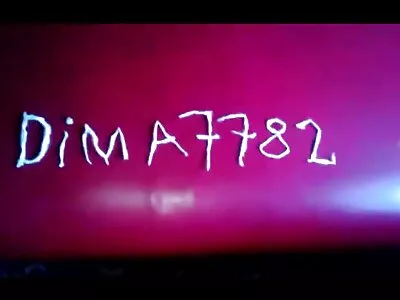 അവളുടെ മുഖത്ത് ഒരു ബസ്റ്റി വേശ്യയും കംഫും