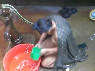 സന്തോഷത്തോടെ എന്റെ ഹാർഡ് ഡിക്ക് തഴുകുന്നു
