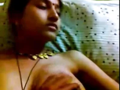 പക്വതയുള്ള മനുഷ്യൻ സുന്ദരിയായ കൗമാര കാമുകി